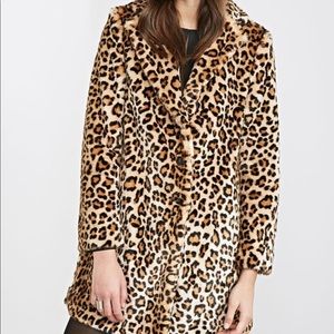 BRAND NEW !! Forever 21